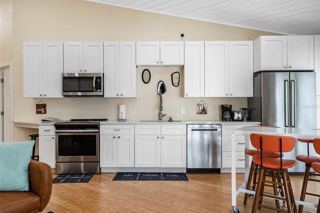 1500 9TH AVENUE N, St Petersburg, FL 33705