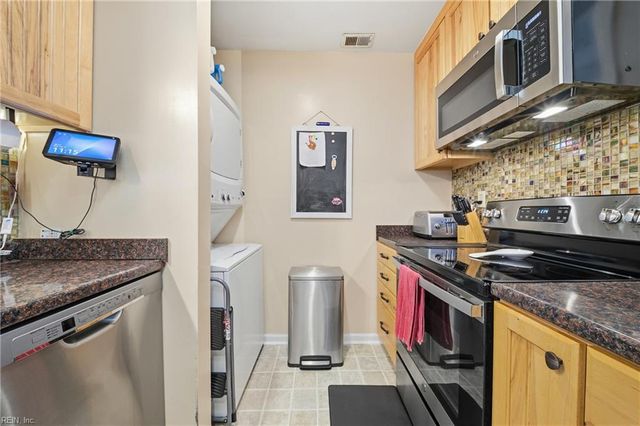 3093 Reese DR, Portsmouth, VA 23703