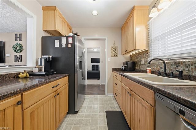 3093 Reese DR, Portsmouth, VA 23703