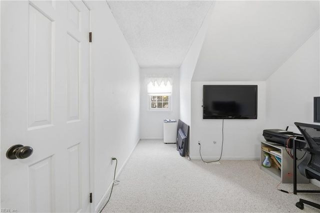 3093 Reese DR, Portsmouth, VA 23703