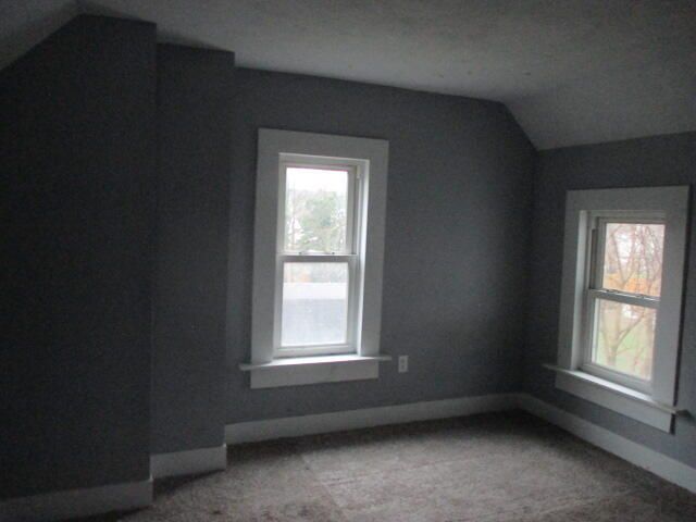 120 Hillsborough Street, Hartford, MI 49057