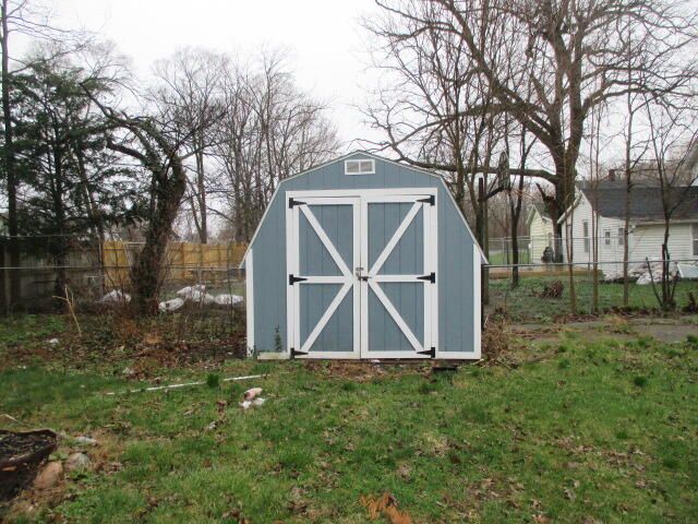 120 Hillsborough Street, Hartford, MI 49057