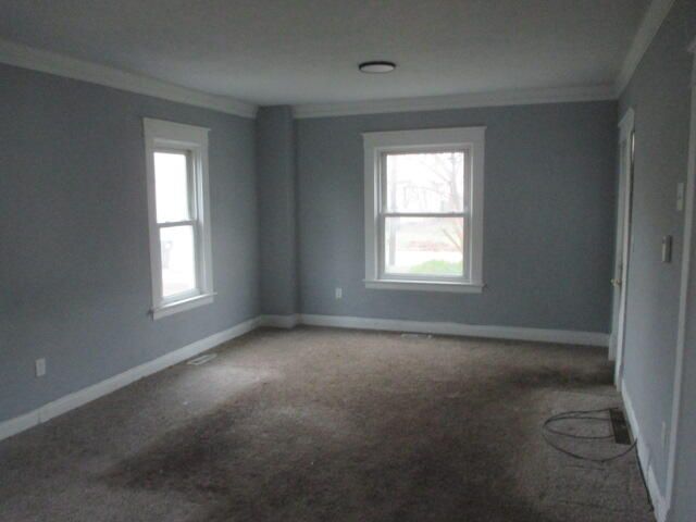 120 Hillsborough Street, Hartford, MI 49057