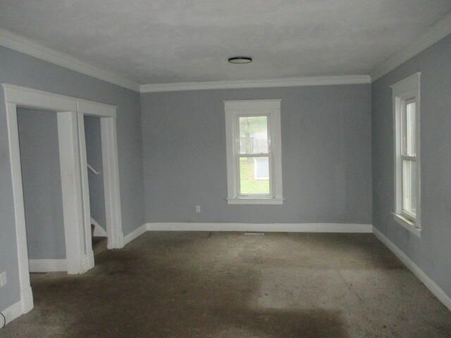 120 Hillsborough Street, Hartford, MI 49057