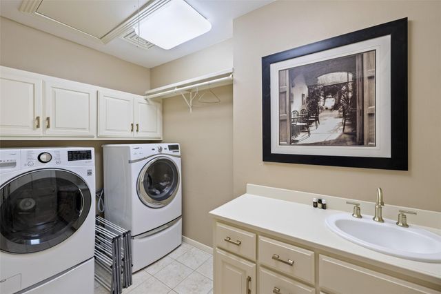 118 Lido ST, Austin, TX 78734