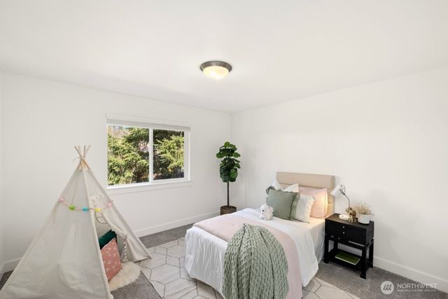 15240 SE 255th Court, Covington, WA 98042