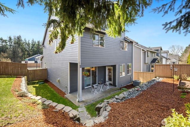 15240 SE 255th Court, Covington, WA 98042