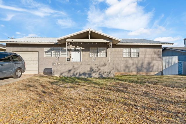 3107 S APACHE Street, Amarillo, TX 79103