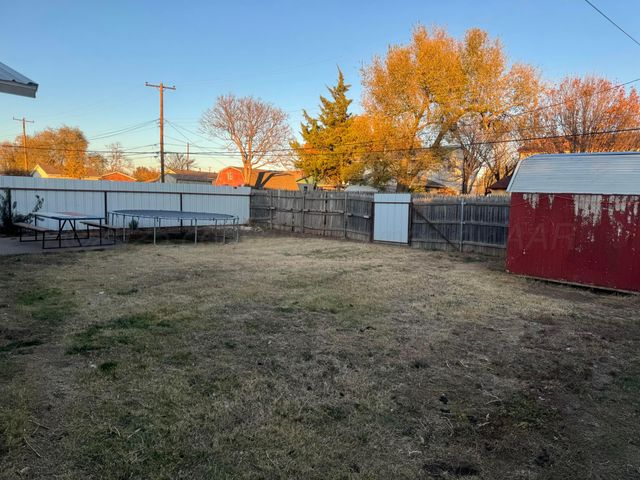 3107 S APACHE Street, Amarillo, TX 79103