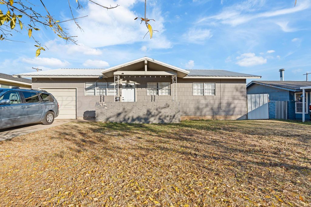 3107 S APACHE Street, Amarillo, TX 79103