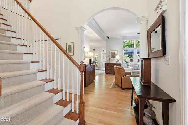 6 King William Court, Raleigh, NC 27613