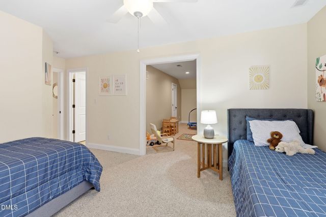 6 King William Court, Raleigh, NC 27613