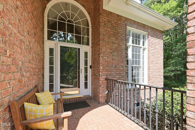 6 King William Court, Raleigh, NC 27613