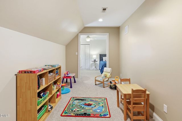 6 King William Court, Raleigh, NC 27613