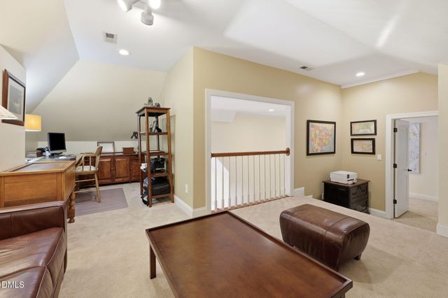 6 King William Court, Raleigh, NC 27613