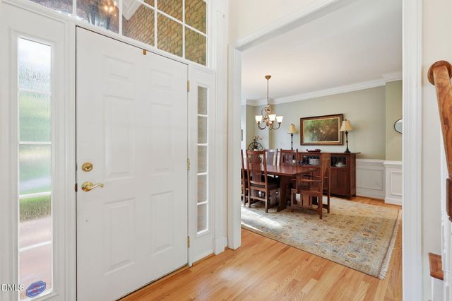 6 King William Court, Raleigh, NC 27613