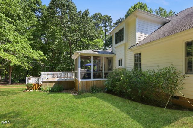 6 King William Court, Raleigh, NC 27613