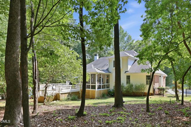 6 King William Court, Raleigh, NC 27613