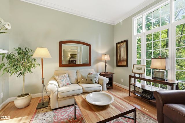 6 King William Court, Raleigh, NC 27613