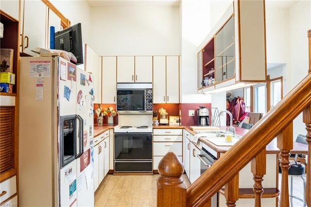 6392 Main ST, Gloucester, VA 23061