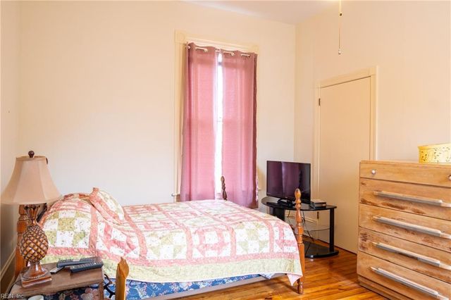 6392 Main ST, Gloucester, VA 23061