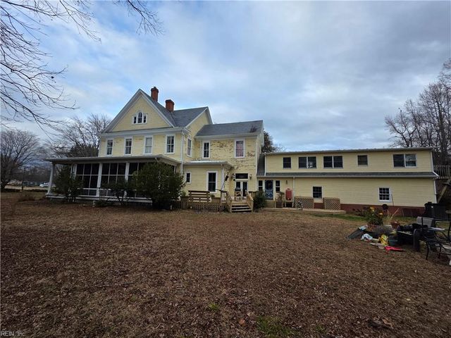 6392 Main ST, Gloucester, VA 23061