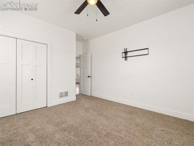 1194 E Gunpowder Lane, Pueblo, CO 81007