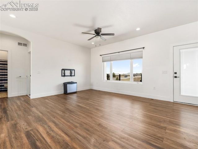 1194 E Gunpowder Lane, Pueblo, CO 81007