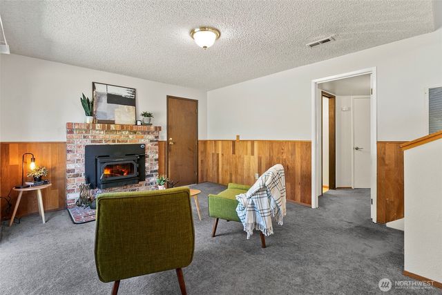 25312 45th Avenue S, Kent, WA 98032