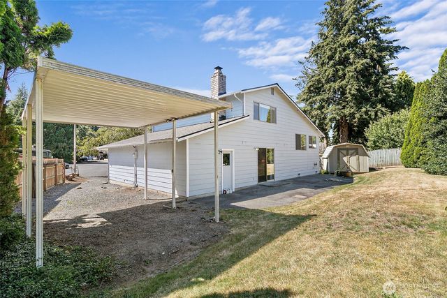 25312 45th Avenue S, Kent, WA 98032