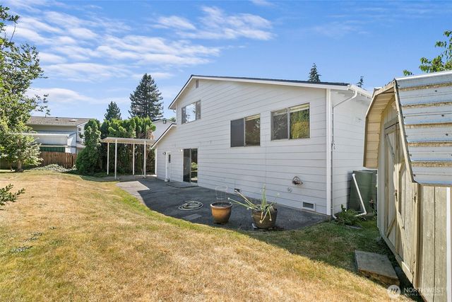 25312 45th Avenue S, Kent, WA 98032