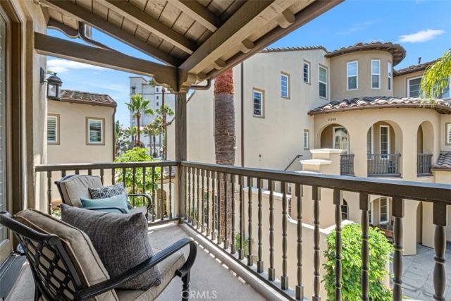 21265 Baeza Circle, Huntington Beach, CA 92648