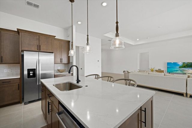 16211 HIDDEN OAK LOOP, Lakewood Ranch, FL 34211