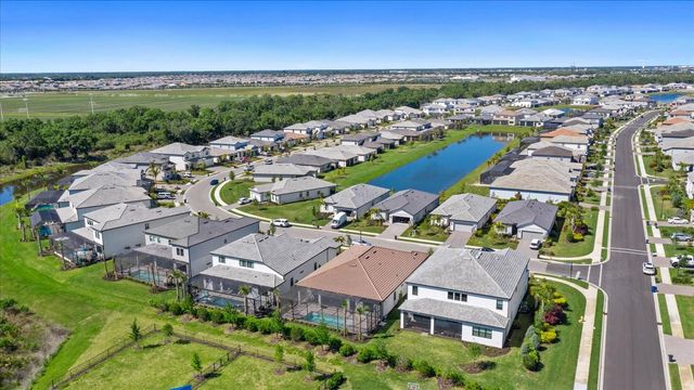 16211 HIDDEN OAK LOOP, Lakewood Ranch, FL 34211