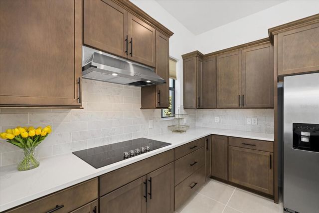 16211 HIDDEN OAK LOOP, Lakewood Ranch, FL 34211