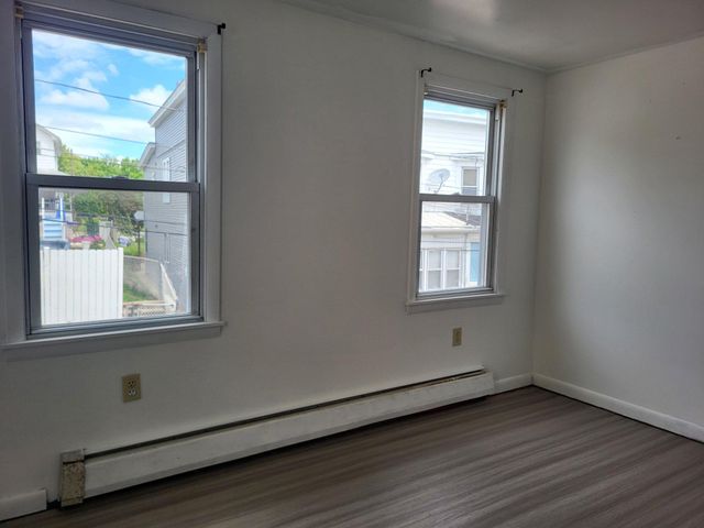 250 VAN GELDER ST, Tamaqua, PA 18252