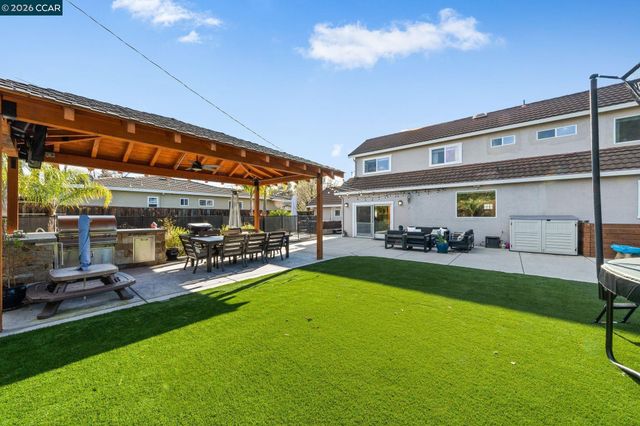 1734 Orleans Ct, Walnut Creek, CA 94598