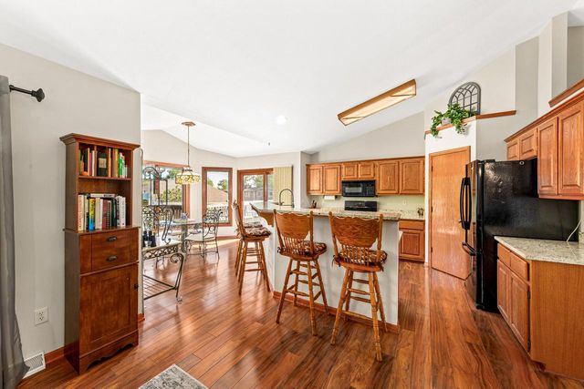 N26W27080 Prospect AVENUE, Pewaukee, WI 53072