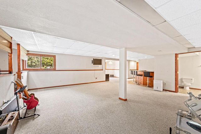 N26W27080 Prospect AVENUE, Pewaukee, WI 53072
