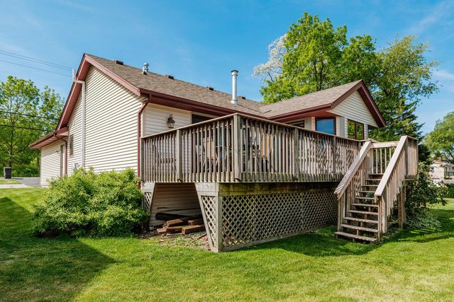 N26W27080 Prospect AVENUE, Pewaukee, WI 53072