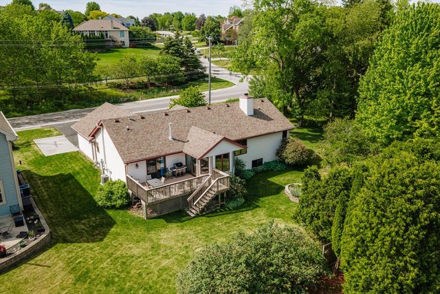 N26W27080 Prospect AVENUE, Pewaukee, WI 53072