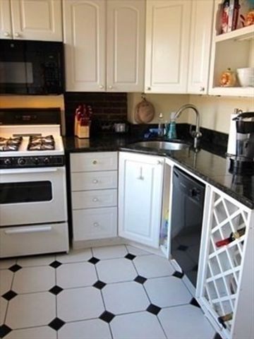 41 Garden Street 10, Boston, MA 02114