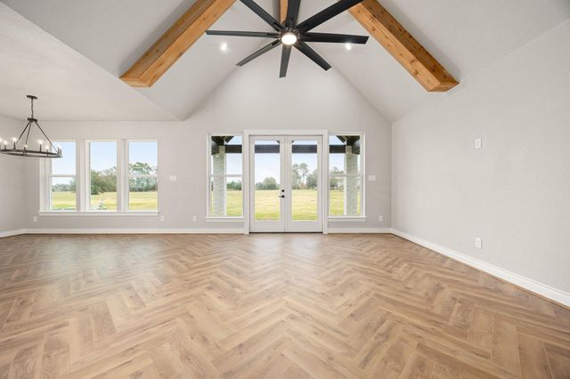 15388 Sandtrap Drive, Waller, TX 77484