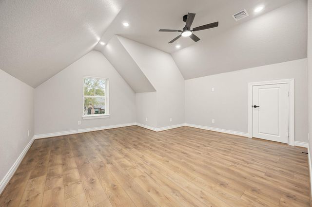 15388 Sandtrap Drive, Waller, TX 77484