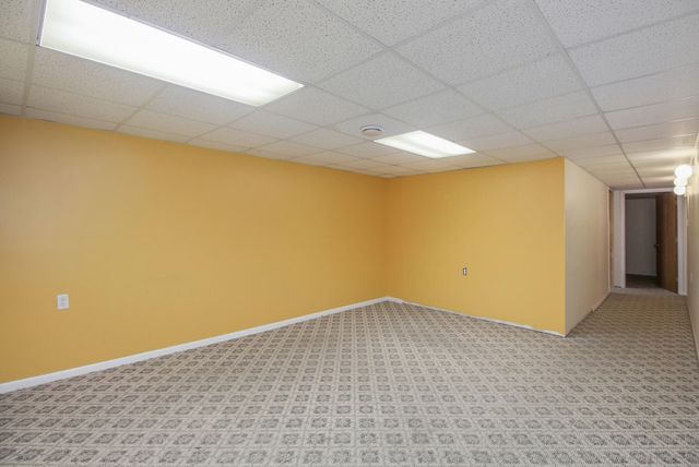 402 Thornton Street, Middleville Vlg, MI 49333