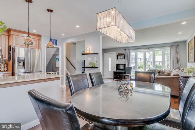 1047 CORONET RD, Warminster, PA 18974