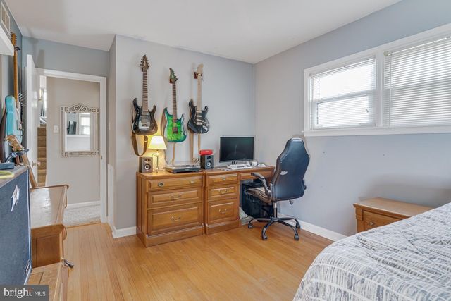 1047 CORONET RD, Warminster, PA 18974