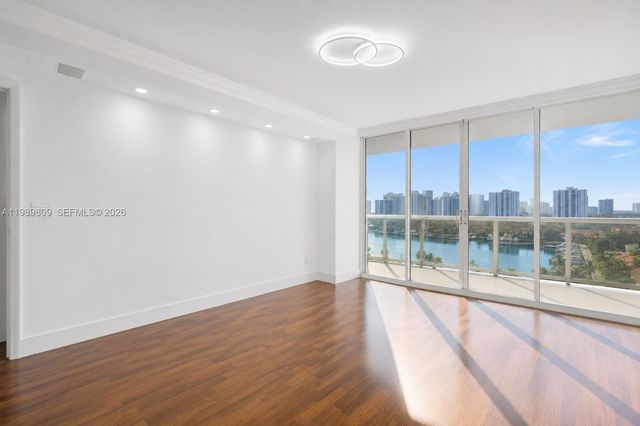3598 Yacht Club Drive 1204, Aventura, FL 33180