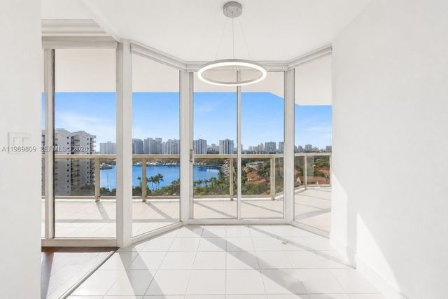 3598 Yacht Club Drive 1204, Aventura, FL 33180