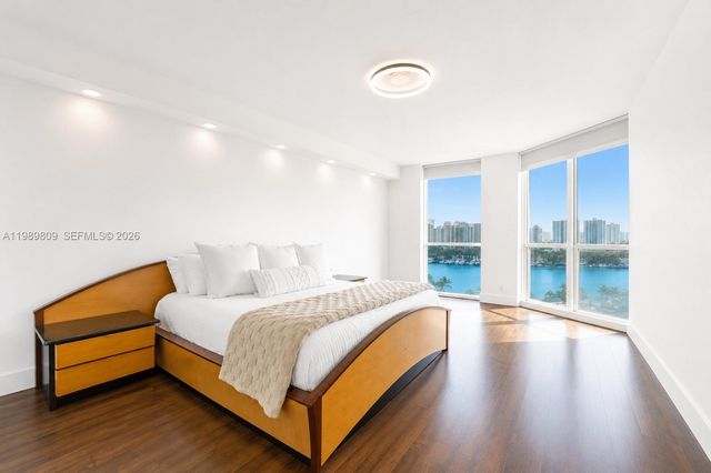 3598 Yacht Club Drive 1204, Aventura, FL 33180